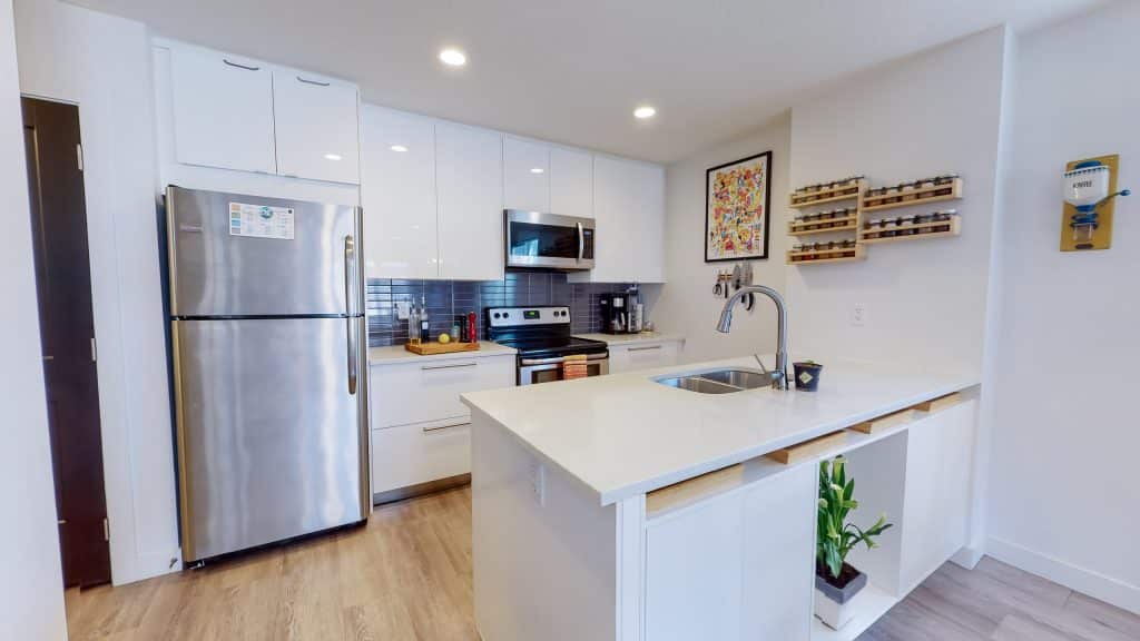 2 11630 92 St34