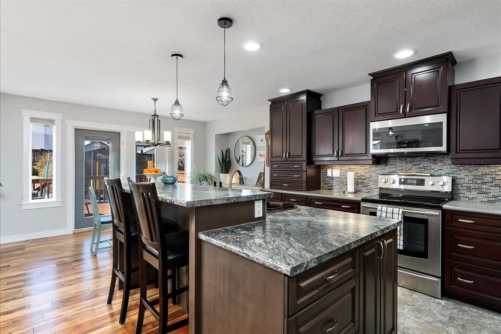 8 Beaverhill View Cr (13)