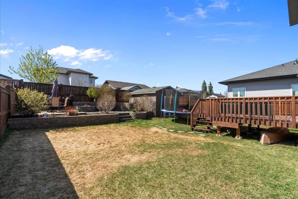 8 Beaverhill View Cr (52)